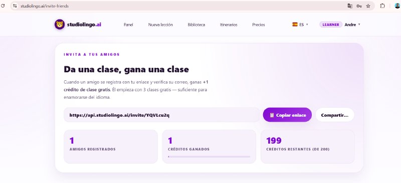 La página Invitar amigos — &ldquo;Da una lección, recibe una lección&rdquo; — con un enlace de invitación para compartir y un conteo de amigos que se unieron y créditos ganados.
